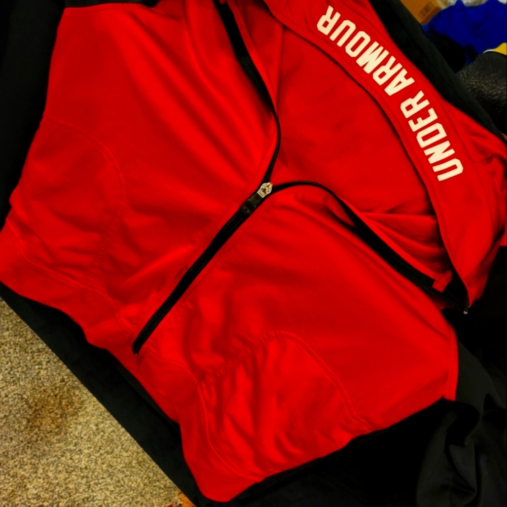 Youth XL under armor jogger zip up jacket